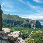 Σπίτι διακοπών 15 *