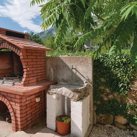3 Bedroom Lovely Home In Gata *