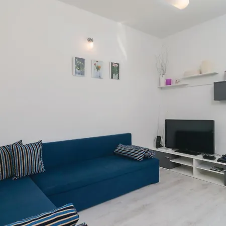 3 Bedroom Lovely In *